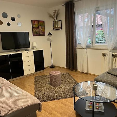 Apartman Lara Zagabria Esterno foto