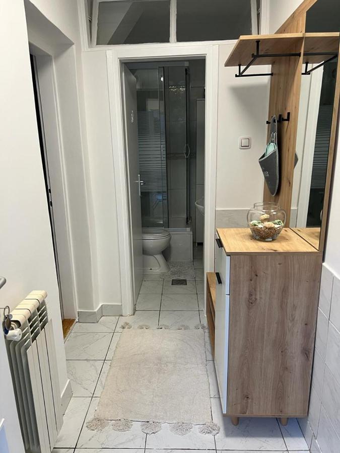 Apartman Lara Zagabria Esterno foto