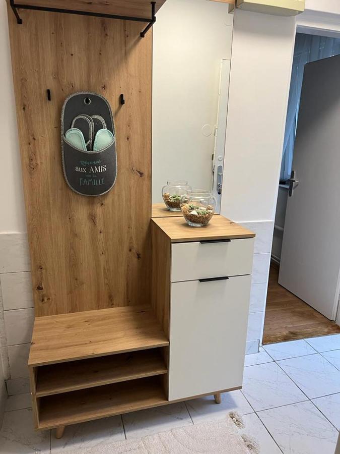 Apartman Lara Zagabria Esterno foto