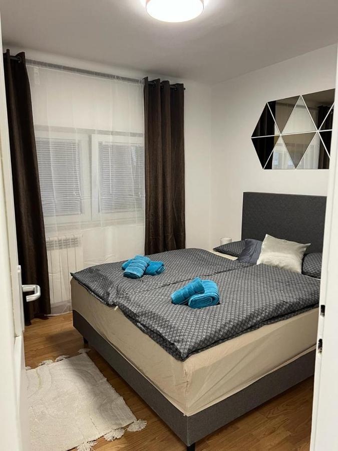 Apartman Lara Zagabria Esterno foto